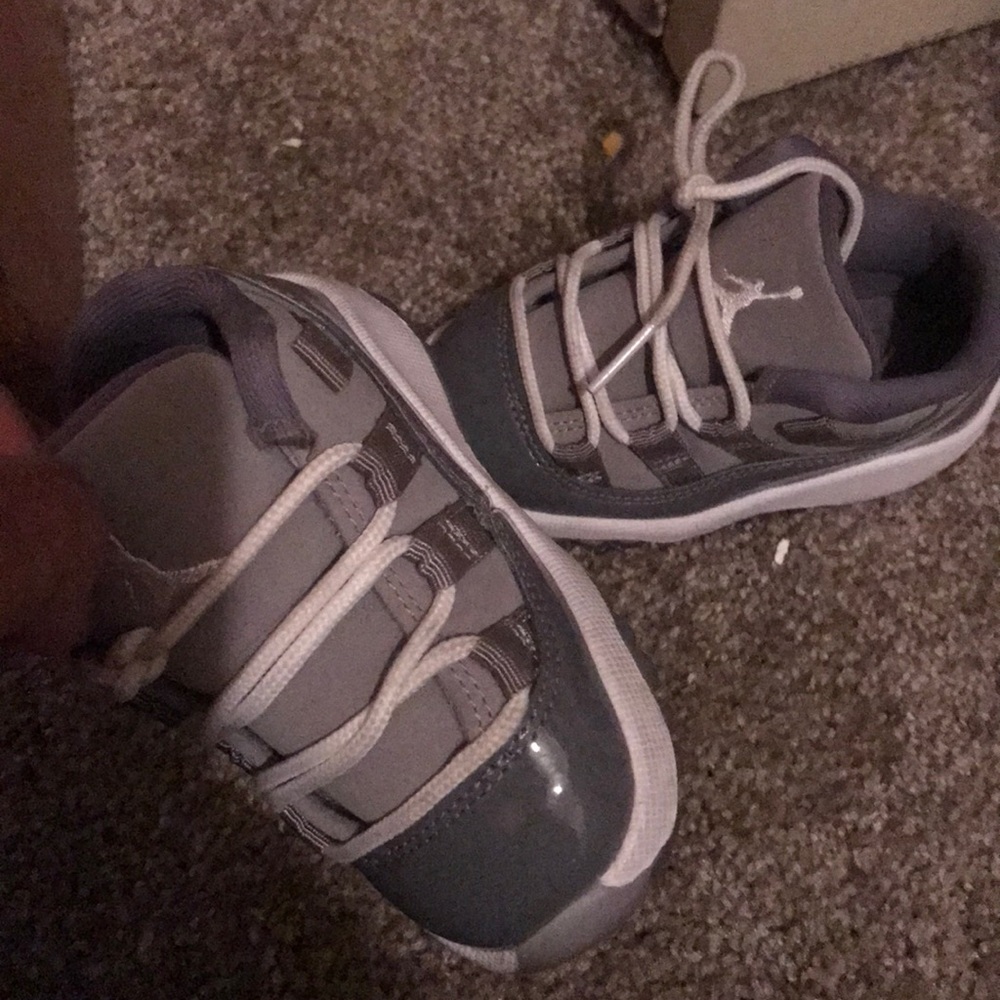 Cool Grey 11s